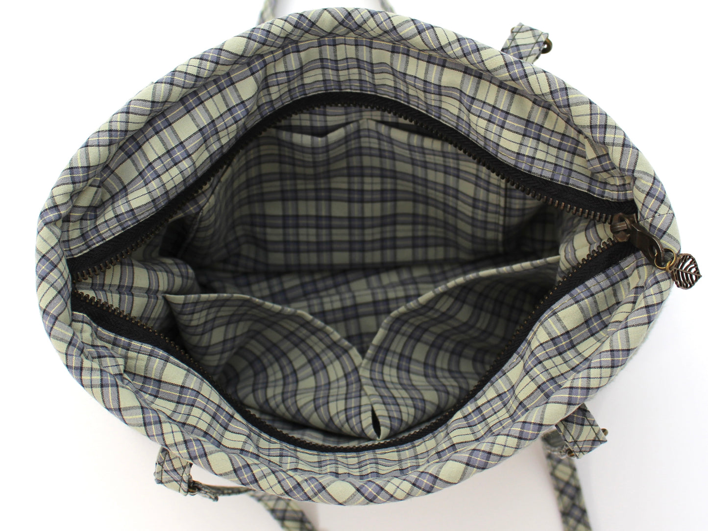 Cable Knit Sweater Shoulder Bag