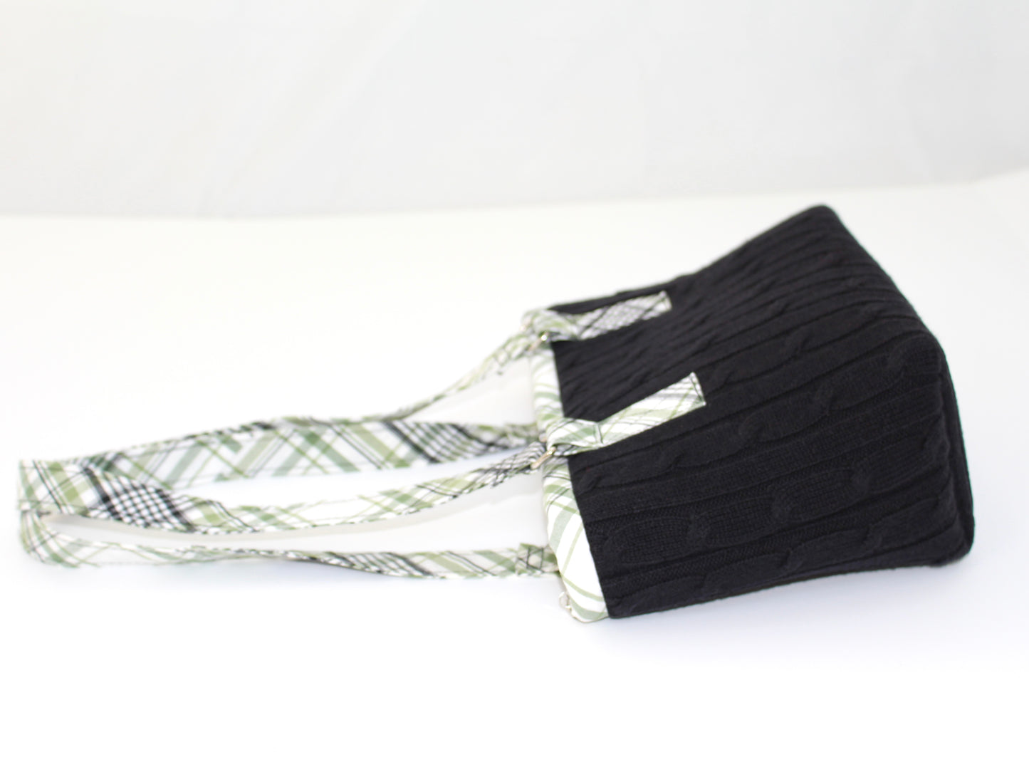 Cable Knit Sweater Shoulder Bag