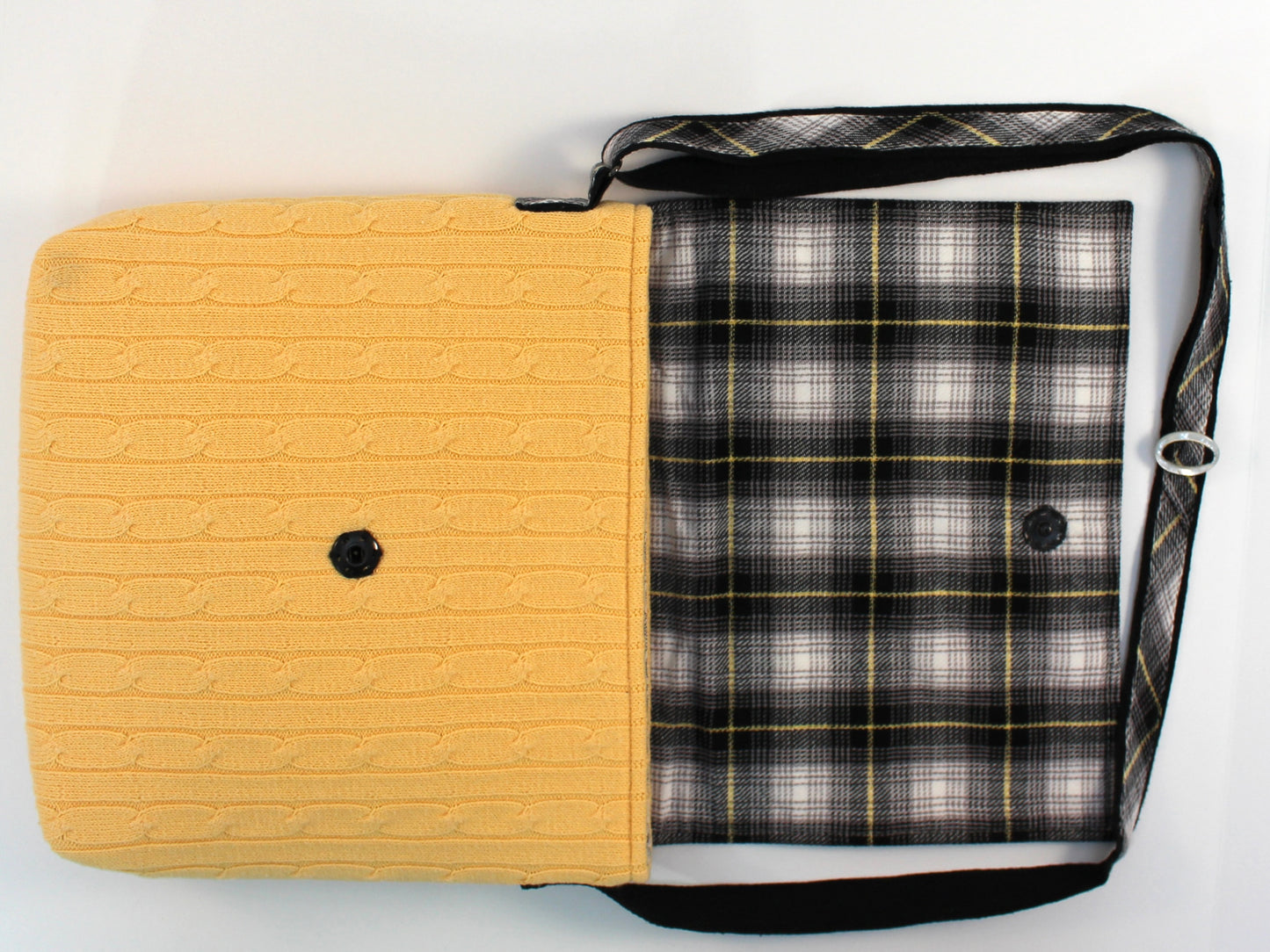 Cable Knit Sweater Messenger Bag